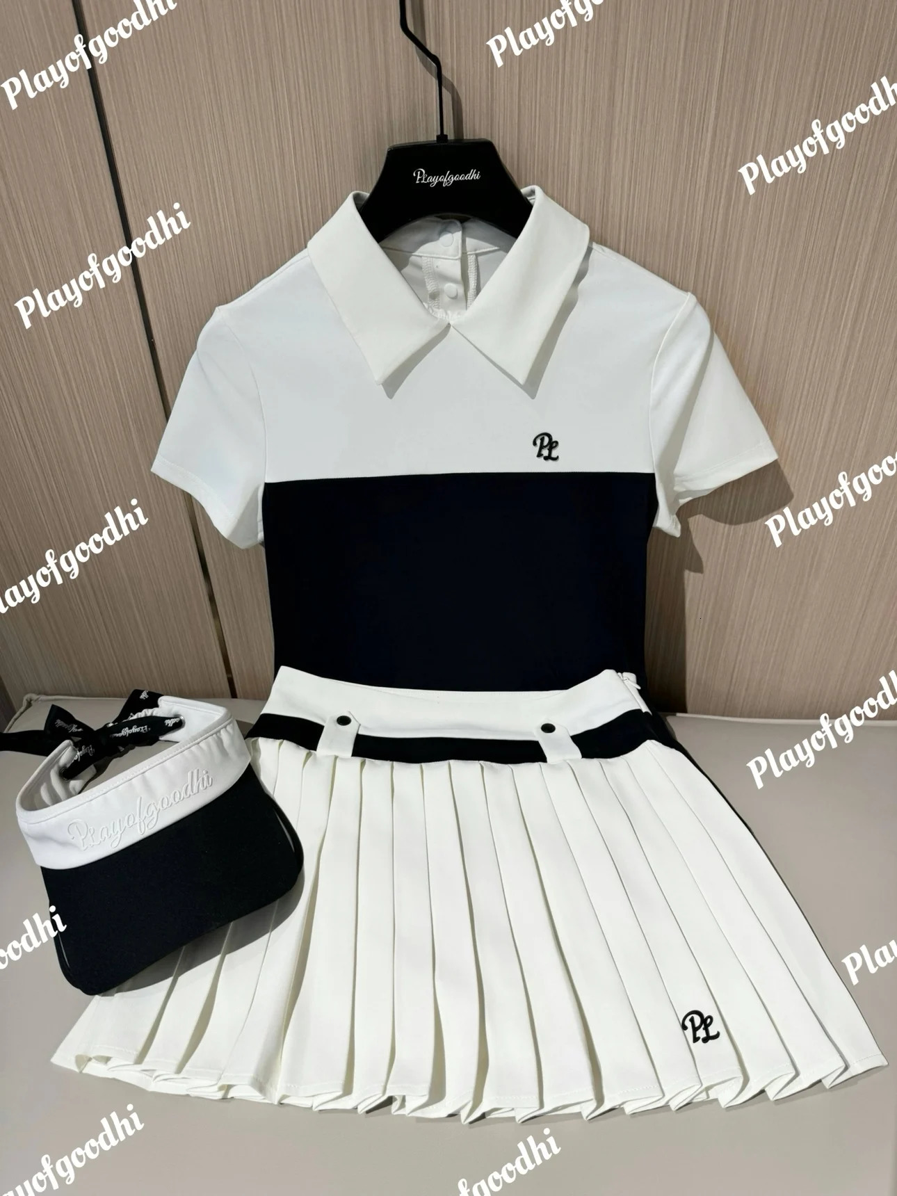 PL Golf Clothing Summer Outfits Shortsleeved Polos Womens Contrasting Breathable Tops Golf Pleated Skirt Tennis Clothing Weer 250902