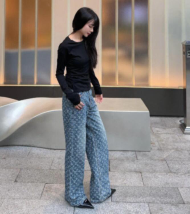 Designer Jeans Wome… - image