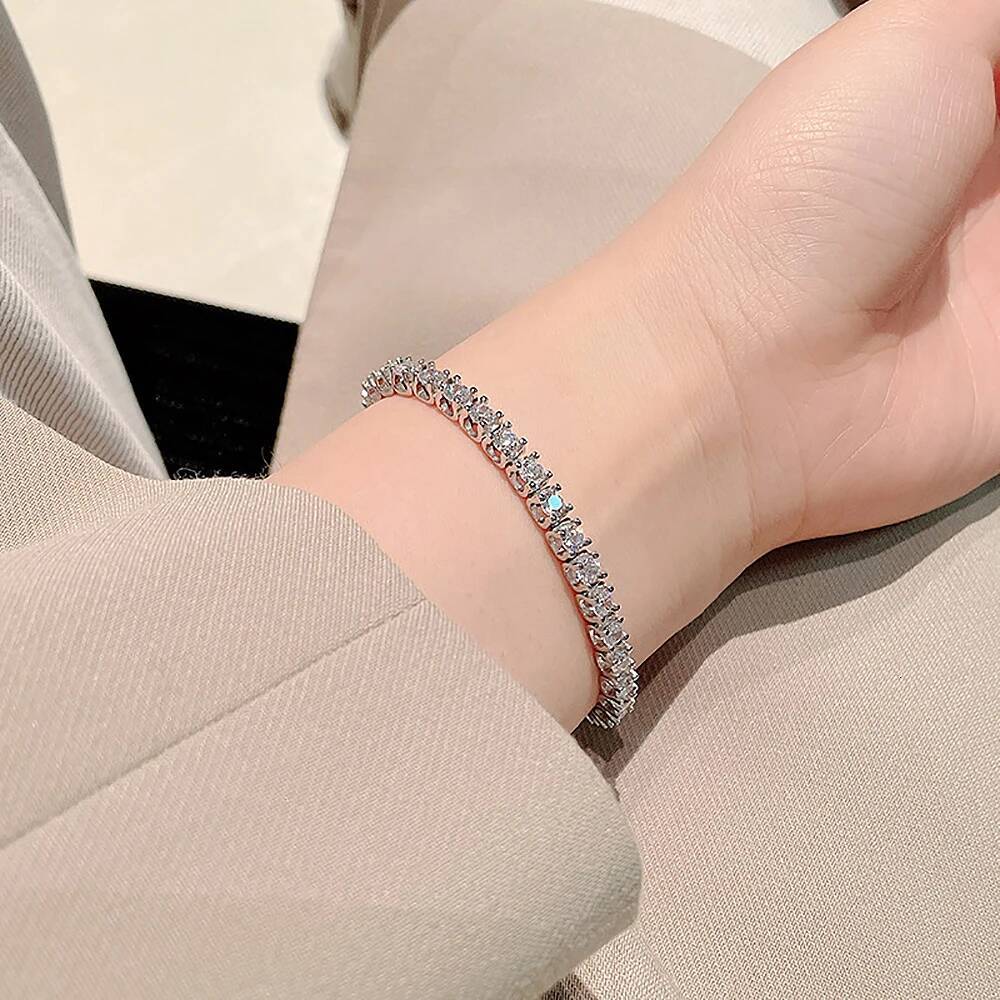 Gra Certified 35mm Full Moissanite Diamond Tennis Bracelet 100 925 Sterling Silver UShape Bullhead Bracelets for Women Men