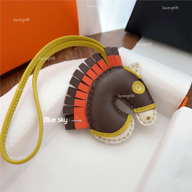 Fashion style cute handmade sheepskin pony head pendant genuine leather war horse unicorn bag charm highend car hanging decoration for women Luxurys d
