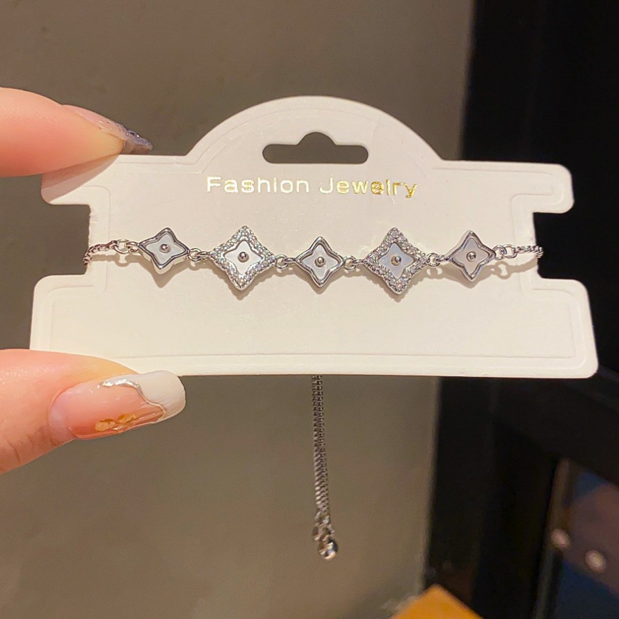 Silver - Toned Bracelet Clover Star - Shaped Crystal Detail, Elegant for Daily or Special Occasions, Charming Fashion Jewelry