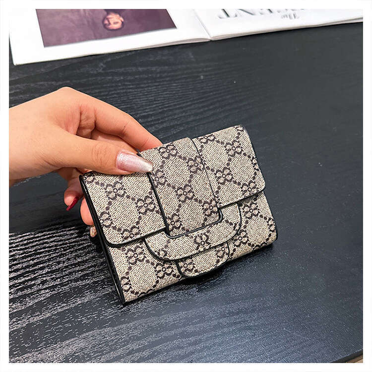 DHessentials Women's Floral Print Zip Around Wallet - 3-Fold PU Card Holder with Diamond Pattern, Secure Small Purse for Daily Use