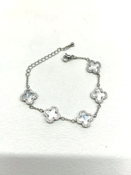 Zircon Flower Shell Pendant Bracelet Light Simple Elegant Hand Niche High-end Versatile Women's Jewelry