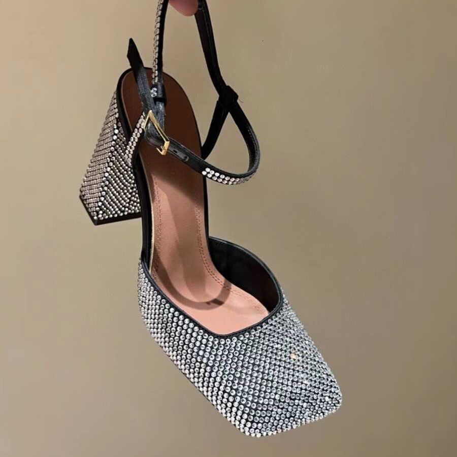 Designer New Sexy Single-strap Women's Closed-toe High Heels With Thick Heels Stunning Square Sandals Luxuriously Decorated With Diamonds Special
