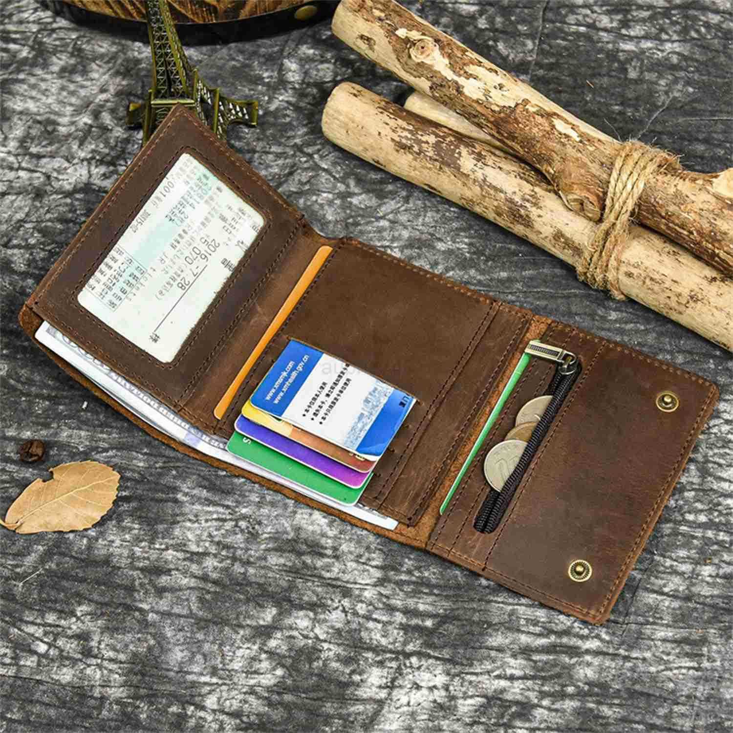 Mens Trifold Vintage Biker Cowhide Top Grain Leather Steel Chain Wallet Chain Wallets for Men Cow Leather Wallet Snap ClosureZ250911