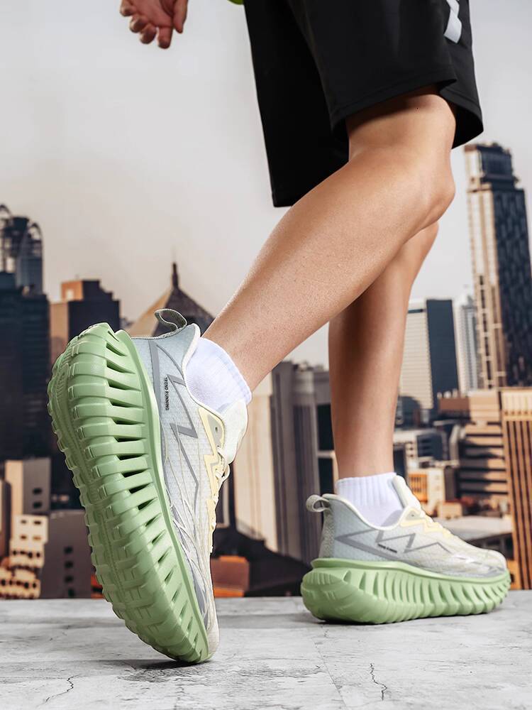2025 New Breathable Mesh Running Shock Absorption Thick Sole Versatile Casual Shoes Unisex