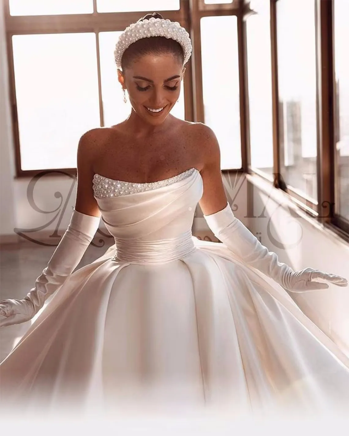 Luxury Tiered Satin Ball Gown Wedding Dress Robe De Marriage Sleeveless Beading Pearls Off The Shoulder Bridal Skirts Vestios Novias