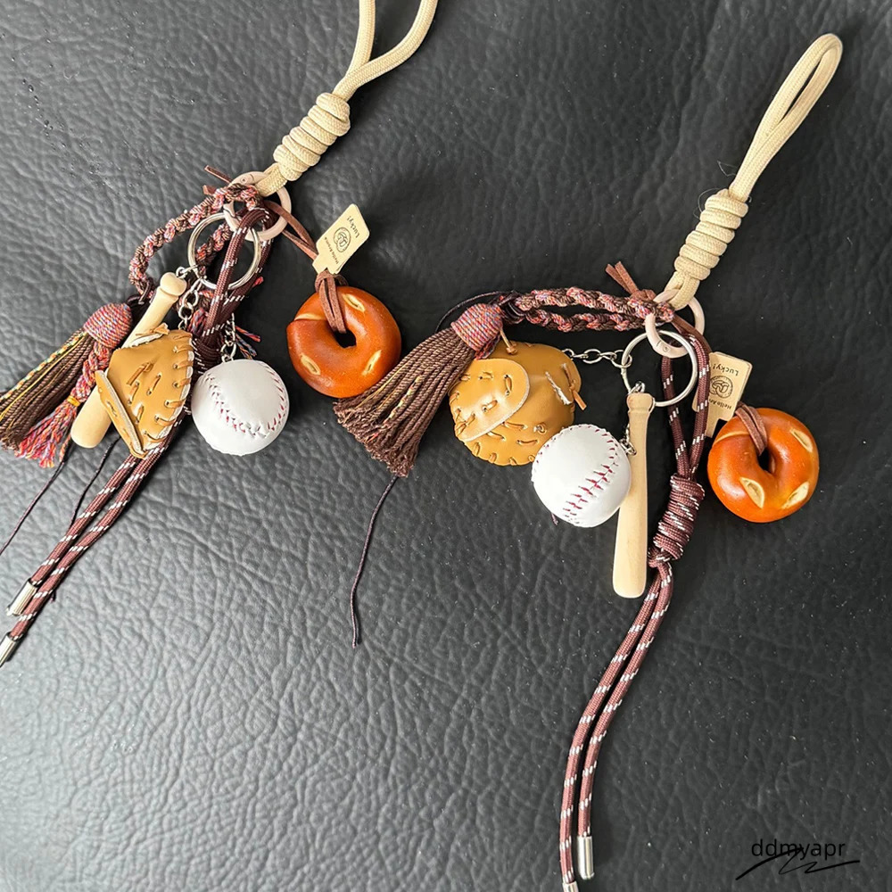 Bagel Pan Inspired Bread Pendant - Handmade Woven Rope Keychain, Fashionable Bag Pendant, Home Decoration, Birthday Gift ddmyapr ddmyapr ddmyapr