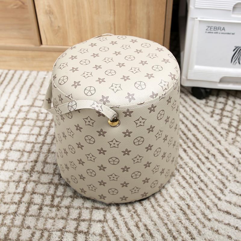 Luxury Internet Celebrity Style Houndstooth Small Stool Light Handheld Home Living Room Solid Wood Modern Simple Adult Changing Stool 250721