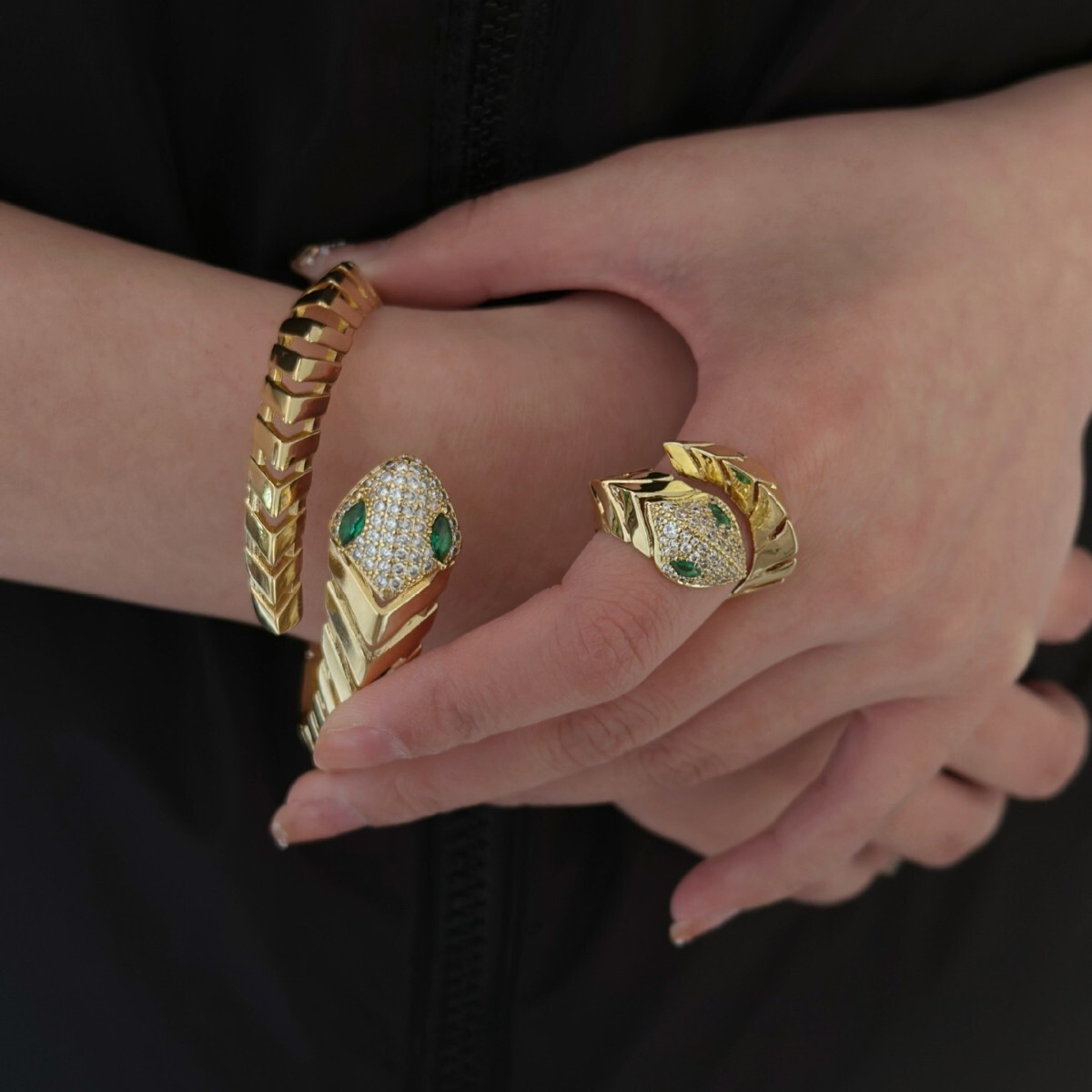 Luxury Brand Designer Jewelry European And American Hot-Selling Fashionable And Unique Retro Bracelet Set Micro-Paved Zirconia Jewelry Trendy Open Snake-Shaped