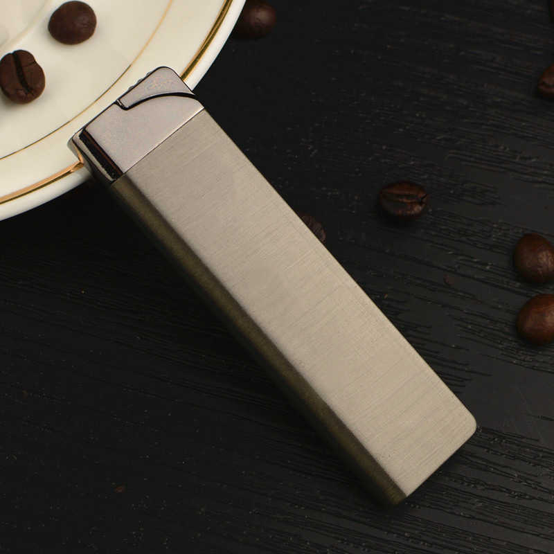 Long-strip inflatable lighter with windproof green flame, mini slender female version, gas-powered, personalized metal gift D250902