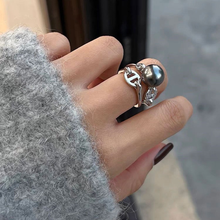 Luxury Brand Designer Jewelry High-End Diamond-Studded Pig Nose Double Personality Ring For Women, Elegant And Luxurious, Niche Design, Adjustable Ope