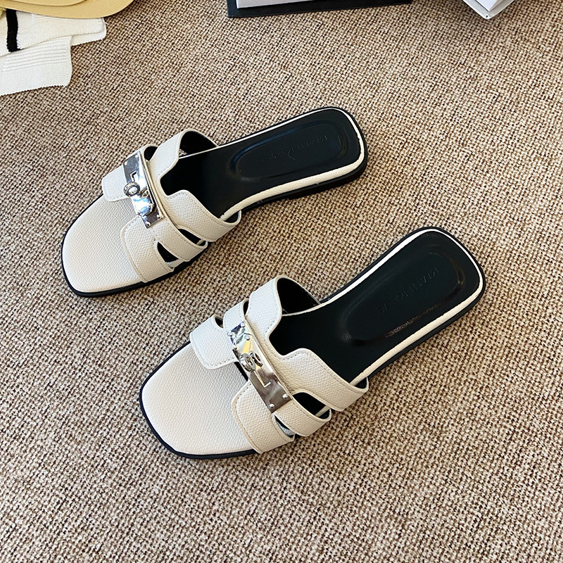 Designer Niche Metal Buckle Decorated Multi-functional Casual And Sexy Women's Single-strap Sandals Summer Outdoor Luxury Beach Slippers With Sof