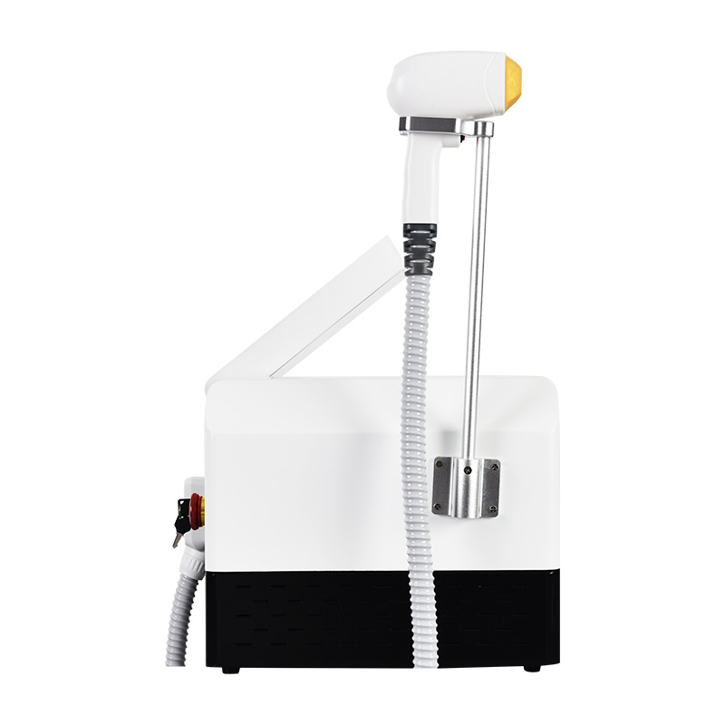 808nm 1064nm 755nm 3 Wavelength 3000W Latest Diode Laser Hair Removal Equipment Painless And Permanent Power