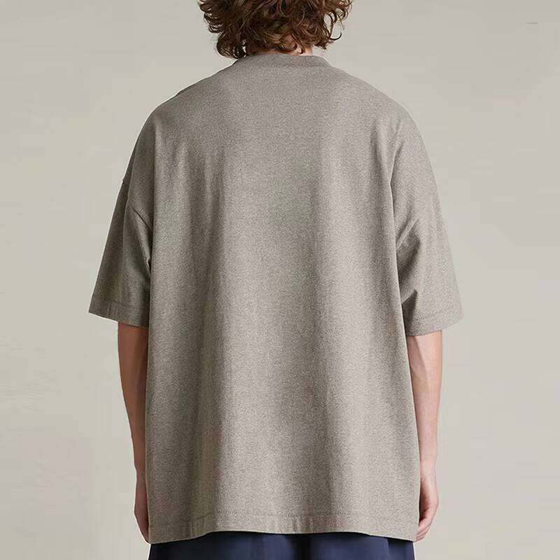 High-Quality 200 Gsm 100% Cotton Square T-Shirt for Men with Logo Print, Oversized Fit, Manufacturer Made in China