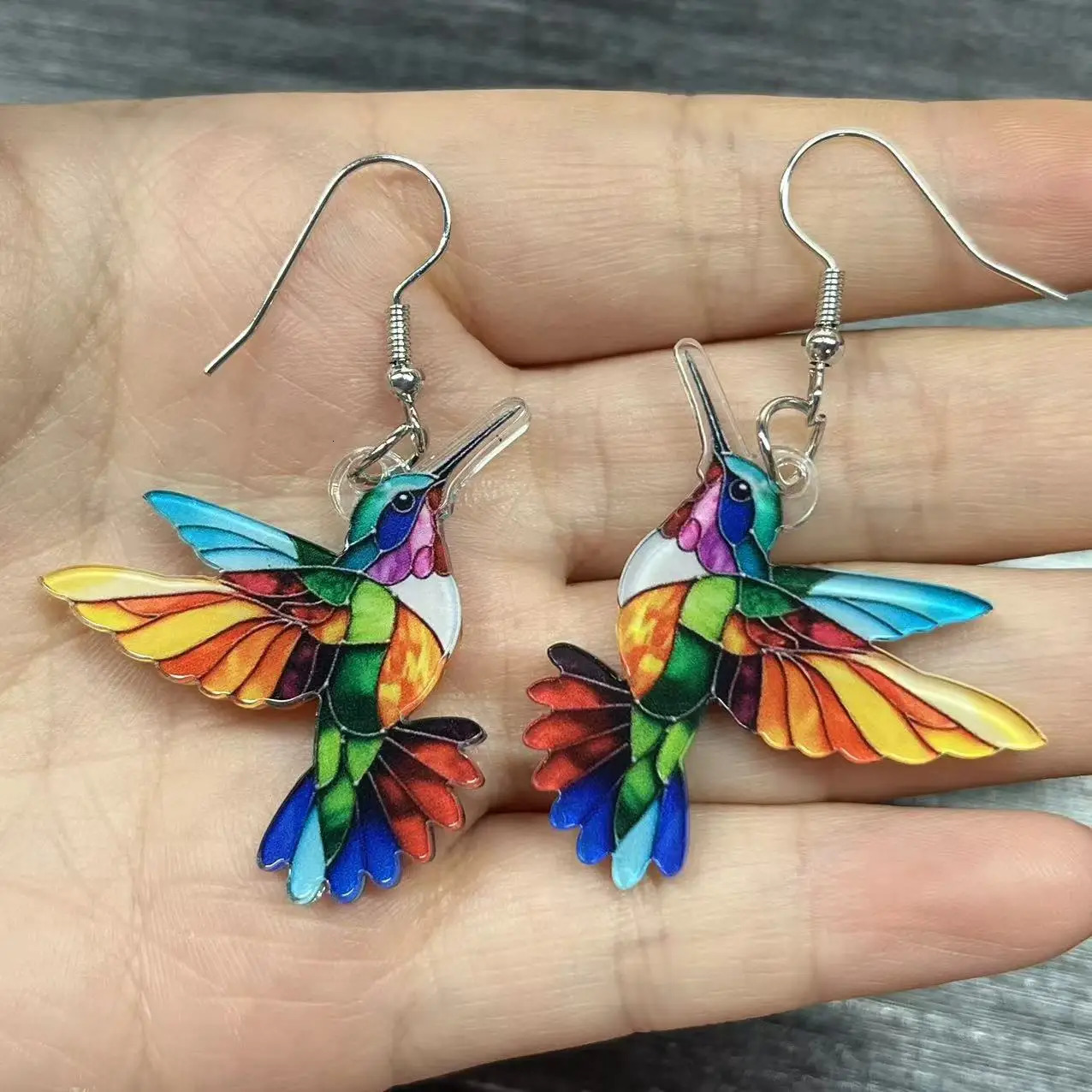 Cross border Spring Festival Colorful Bird Acrylic Earrings from Europe and America 2024 Selling Fashion Retro y250906