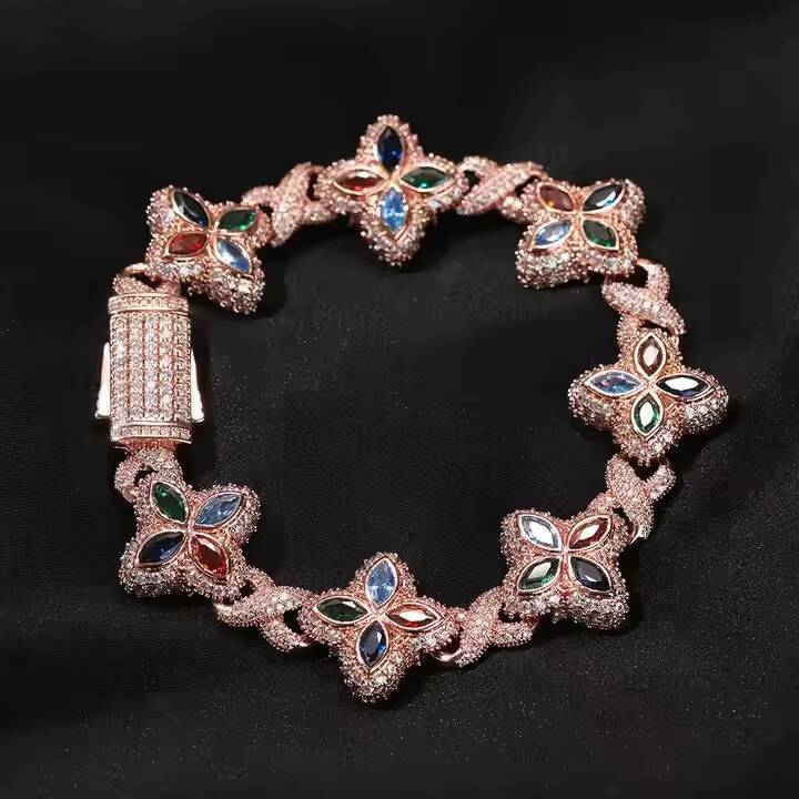 UWIN Free Tax Clover Brand Inifite Cuban Chains Bracelet Bling Hip Hop Real Gold Plated Women Jewelry