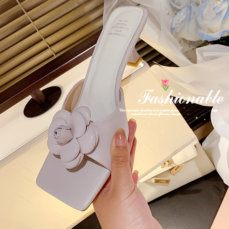 Luxury High-quality High-appeal Outdoor Women's Elegant Slender High-heeled Open-toe Sandal Designer European Style Camellia Three-dimensional De