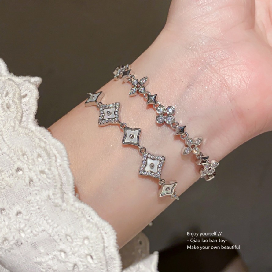 Silver - Toned Bracelet Clover Star - Shaped Crystal Detail, Elegant for Daily or Special Occasions, Charming Fashion Jewelry
