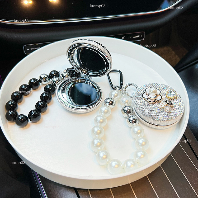 Fashion style version diamondstudded White flowers style folding creative beaded portable car keychain makeup mirror bag pendant Luxurys designer