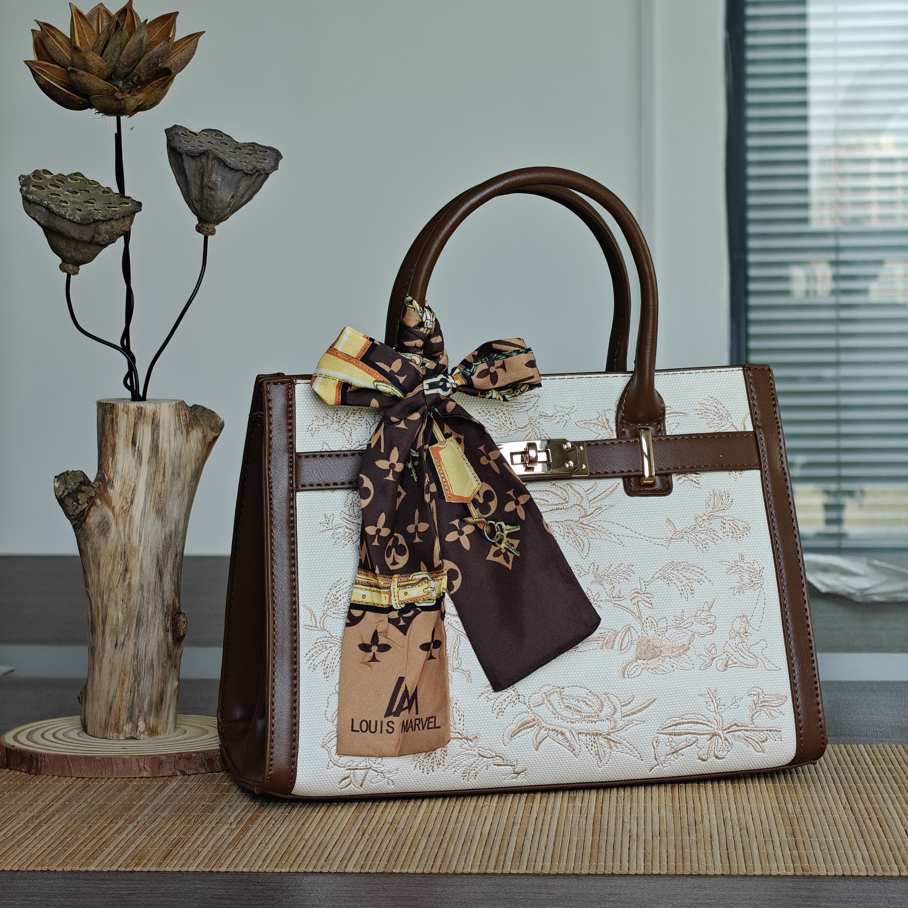 Fashion Designer Bag Luxury Bag Hobo Shoulder Bag New Womens Bag Versatile Shoulder Crossbody Embroidery Shoulder Bag Underarm Handbag Commuting Simpl