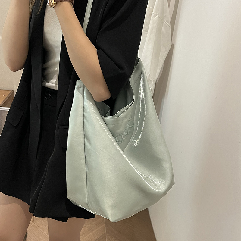 autumn new Korean style atmosphere double sided women s handbag fashion niche design casual commuting handbag designer bag tote bag