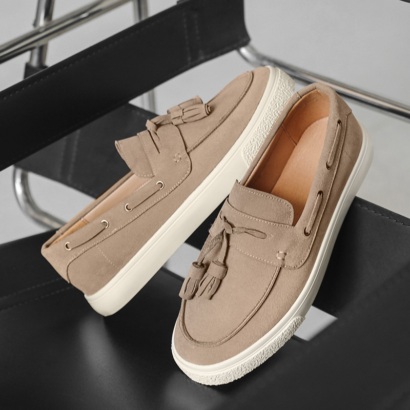 Summer fringed loafers, British casual, simple and comfortable sneakers, men's frosted bean shoes, one-step lazy people, popular men's shoes