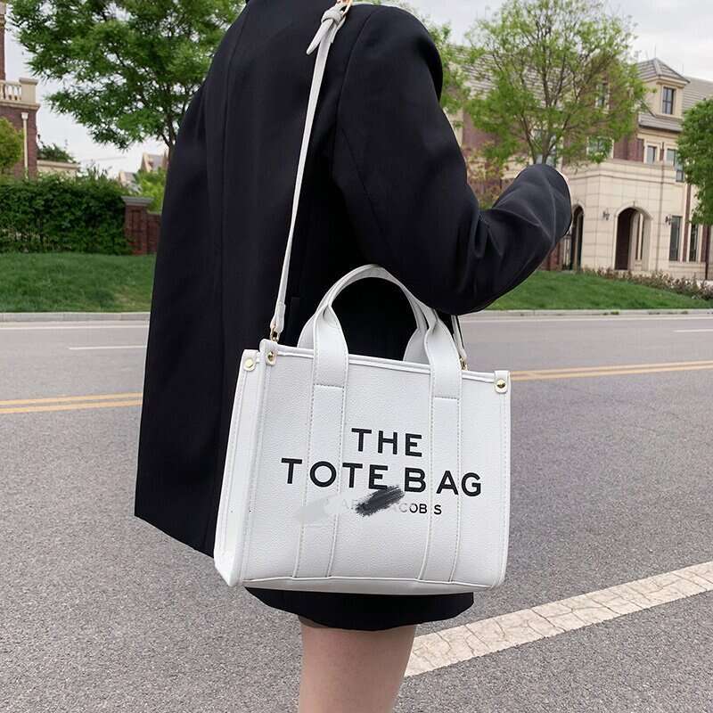 Designer bag tote bag handbag shoulder bag women bag crossbody bag wallet large capacity shopping bag travel bag letter tote bag clutch bag