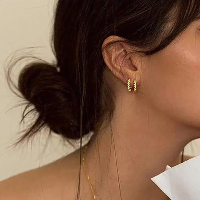 Small Round Bead Simple Fashion Hoop Earrings For Women Vintage Gold Silver Color Metal Jewelry Female Punk Minimalist Accessory 250917