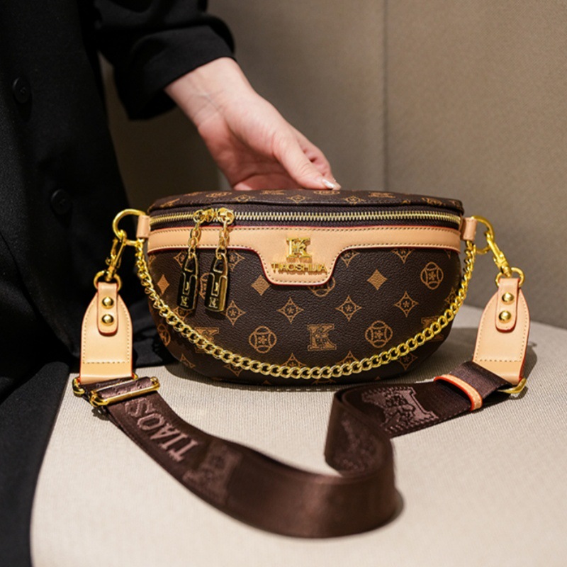 Women's chest bag 2025 new style versatile soft leather fashionable crossbody waist bag high-end online celebrity shoulder bag