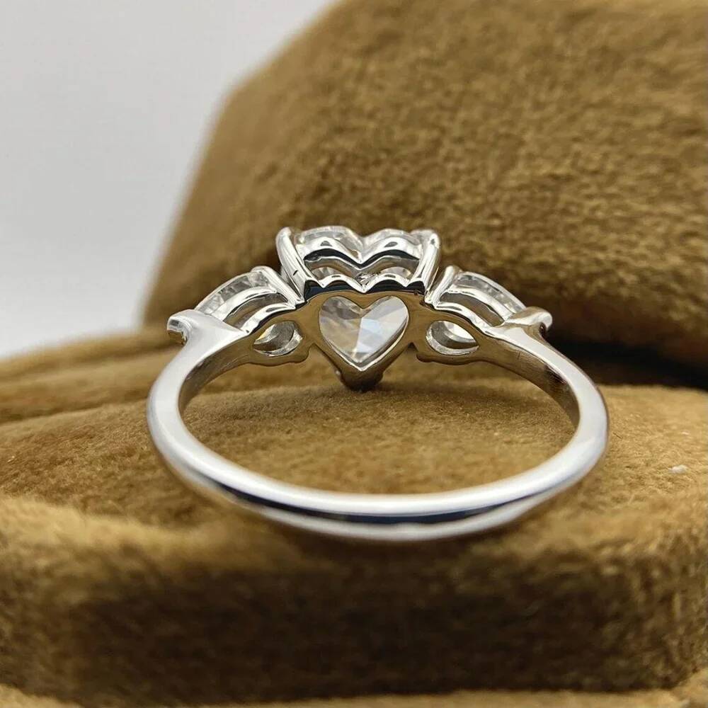 1234CT Heart Cut Full Moissanite Engagement Rings with Pear Cut Side Diamond Wedding Ring S925 Silver Fine Jewelry for Women