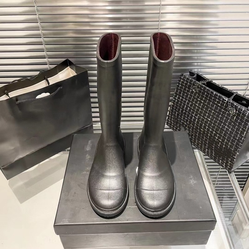 Paris designers winter new luxury long shoes Snow rain boots comfortable leather high boots for women