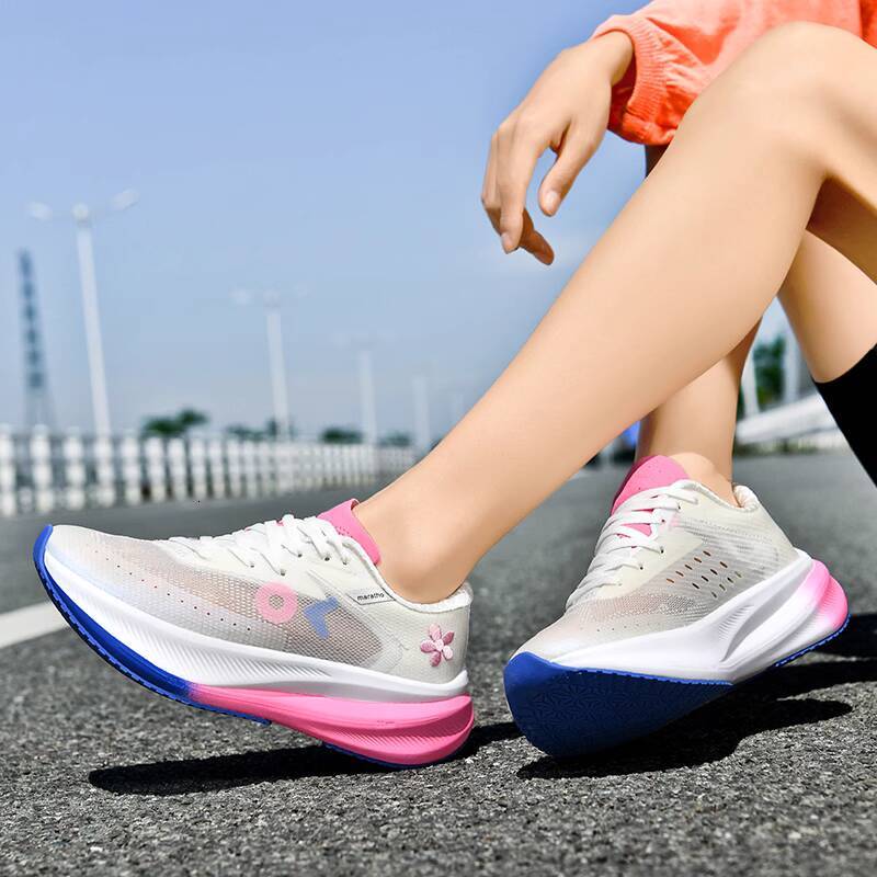 ONKE Autumn Breathable Mesh Shock Absorption Lightweight Sports Men Thin Ultra-light Carbon Plate Women's Running Shoes