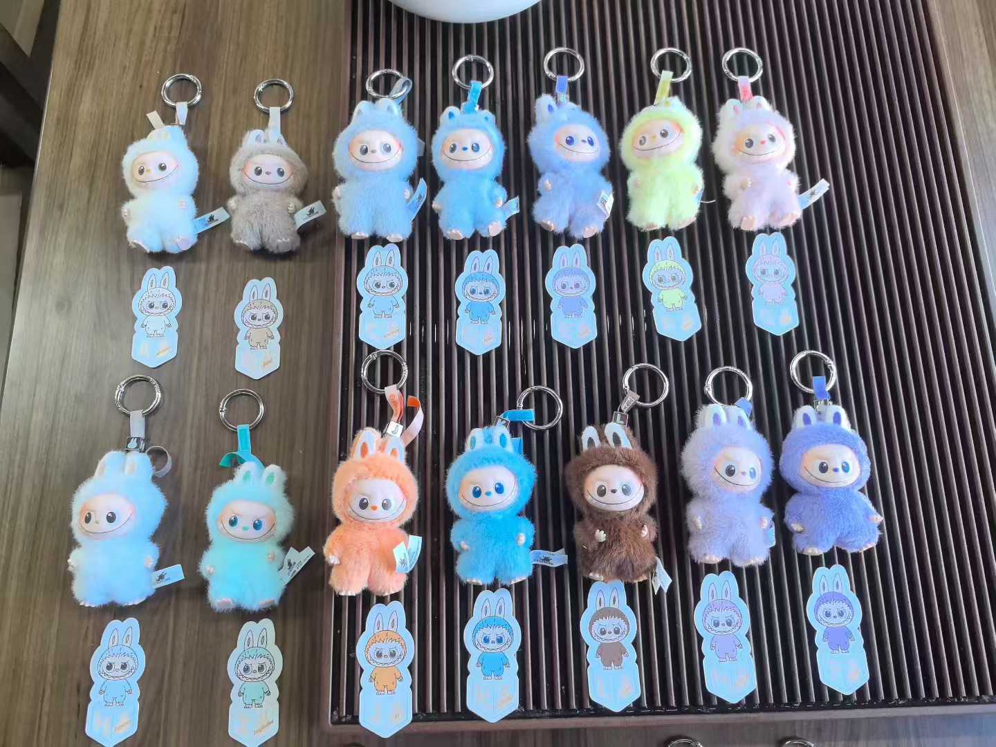 Popmart 14Pcs/Set Mini The Monster Labubu 4.0 PIN FOR LOVE Series Blind Box Toys Labubu Plush Doll Keychain Pendants Collectible Ornaments Gifts By 877