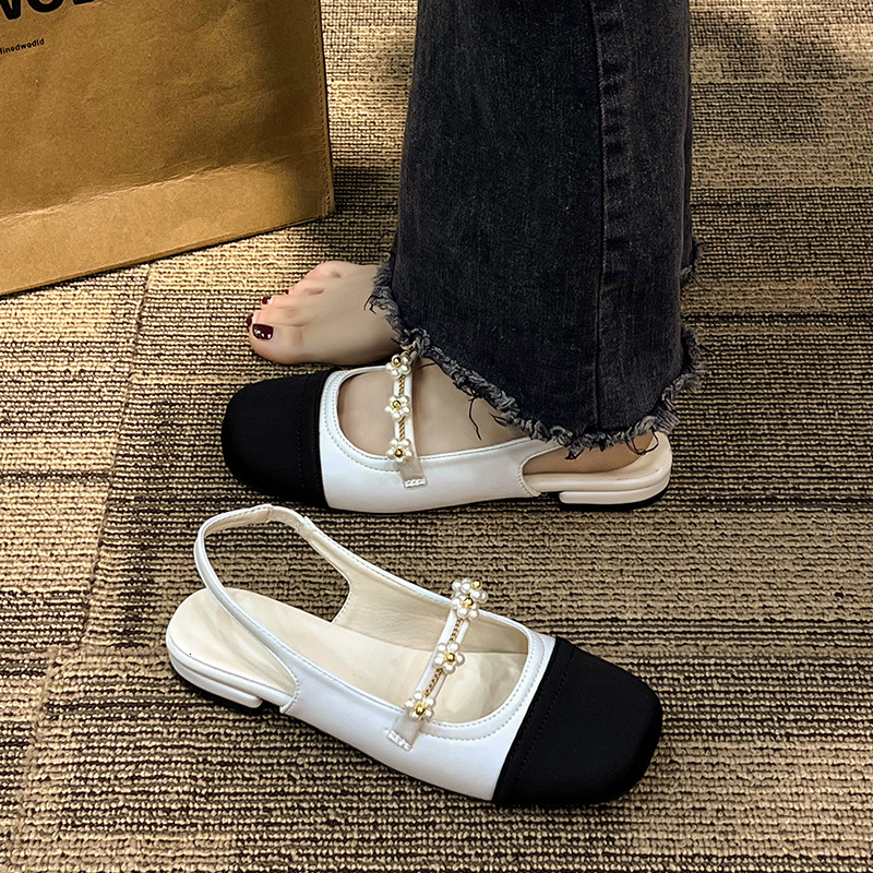 Designer Luxury Woman New Chinese-style Buttoned Sandals Retro Square-toed Shoes Solid Color Blocks Hand-sewn Closed Toe Comfortable Flat Shoes Floral