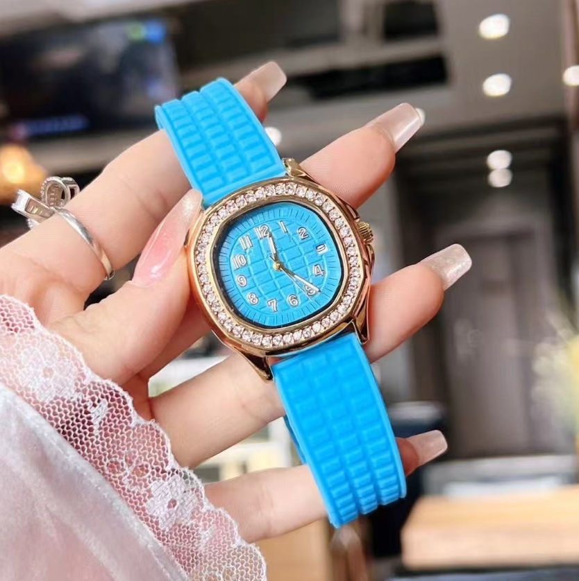 2025 Brand New AQUANAUTsity Series wristwatches Quartz diamond wristwatch women PPity high quality Luxury Watch Dial Rubber strap Set with diamonds wristwatch #60