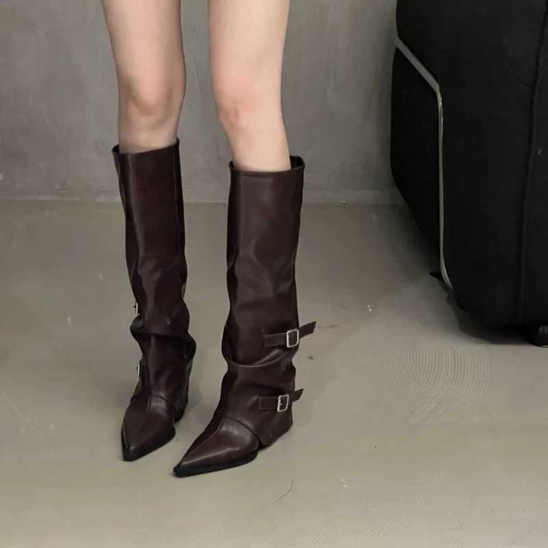 Designer Womens Boots Spring Cozy Pointed Toe Woman Shoes Fashion Sexy KneeHigh Boots for Women Belt Buckle Thick Heel Boots W250902