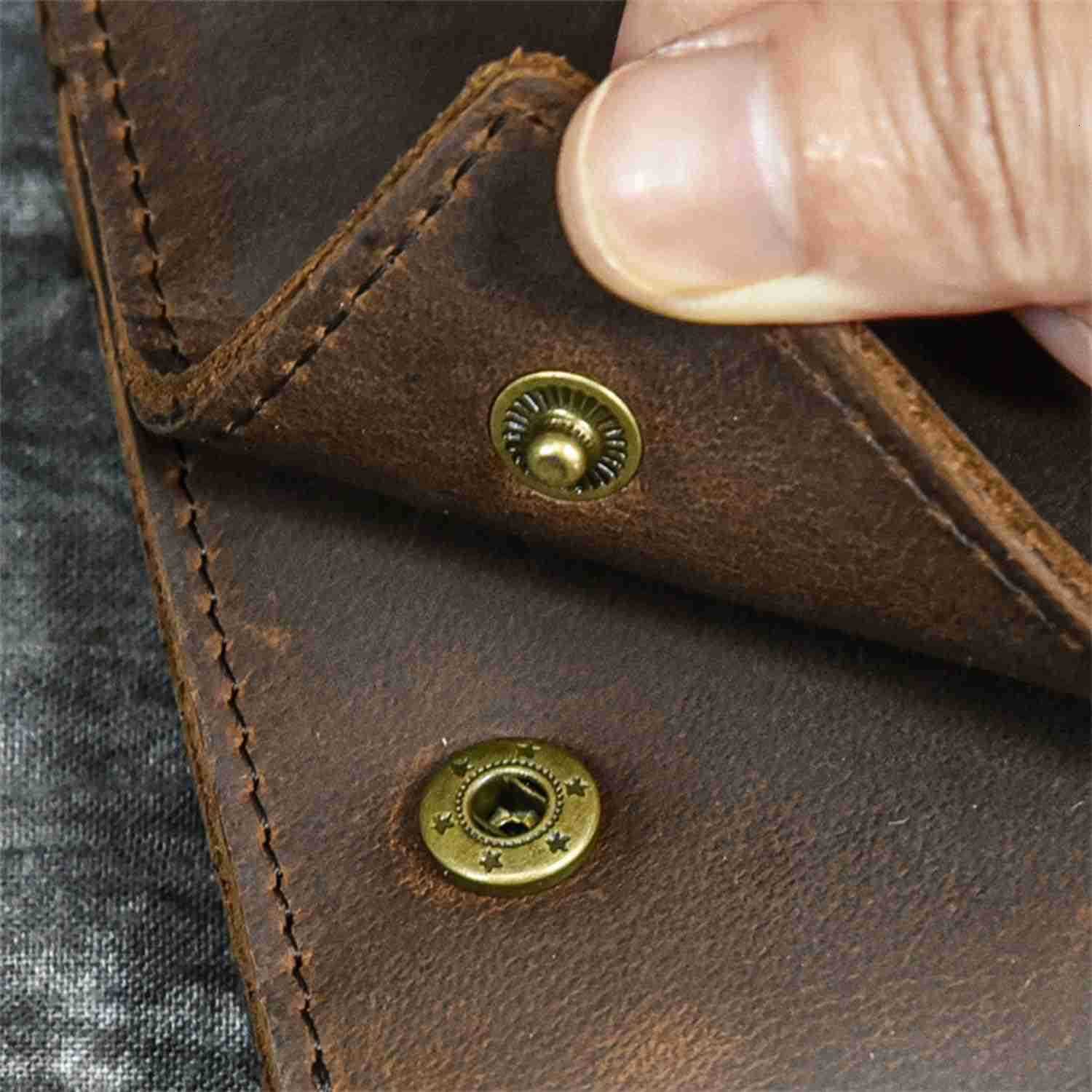 Mens Trifold Vintage Biker Cowhide Top Grain Leather Steel Chain Wallet Chain Wallets for Men Cow Leather Wallet Snap ClosureZ250911