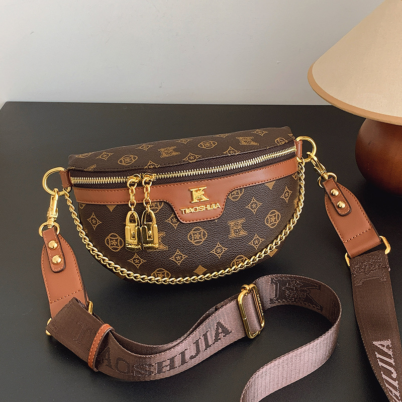 Women's chest bag 2025 new style versatile soft leather fashionable crossbody waist bag high-end online celebrity shoulder bag
