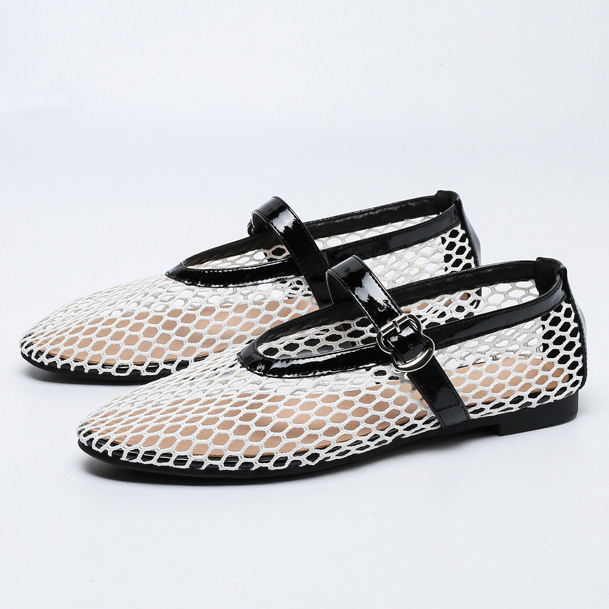 Designer's Attractive Trendy Hollowed-out Fishing Net Design Women's Luxury Sandals With LACES Anti-slip And Pointed Toe, Mary Jane Style Po