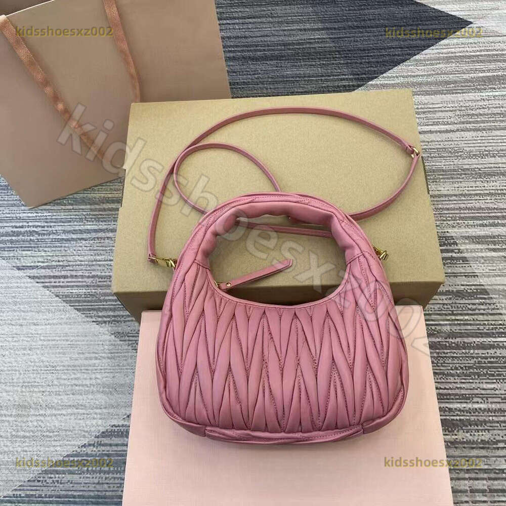Designer Bag Muimuubag Wallet Luxury Bag Miu Dumpling Handbag Crossbody Shoulder Bag Card Holder Mini Bag Purse Kids Tote Bag Coachbagas Guesse Bag