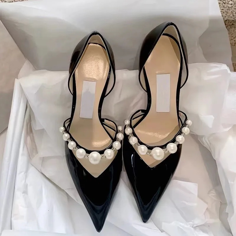 Star style Pearls s Patent Leather Women Pumps Elegant Pointed toe Thin High heels Female Party Wedding Shoes 250902