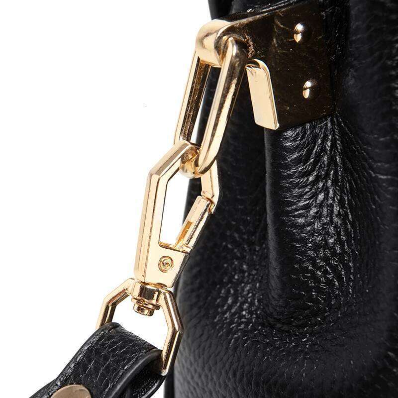 Genuine Leather Crossbody Bag Women Cowskin Designer Ladies Handbag Wide Shoulder Straps Messenger Bags Female