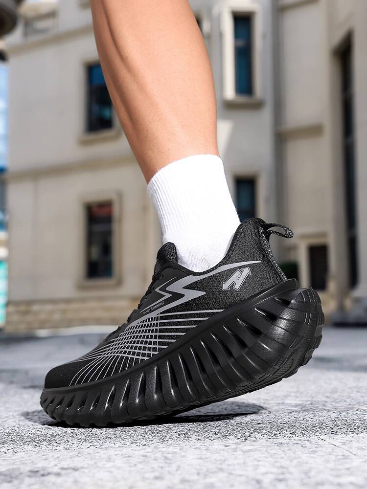 Summer 2025 New Breathable Mesh Casual Soft Sole Non-Slip Unisex Sports Running Shoes