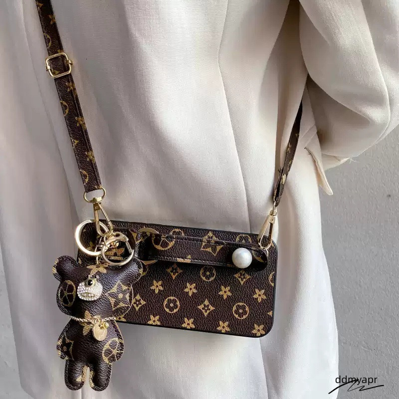 Trendy Brand Old Pattern Compatible With Iphone 15 Pro Pearl Wrist Strap 11 Apple 13 Phone Case 12 Highend 250711