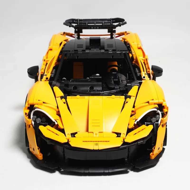 Compatible with Moc bricks P1technical building blocks a model for adults a sports car toys for boys 3893 pieces G250902