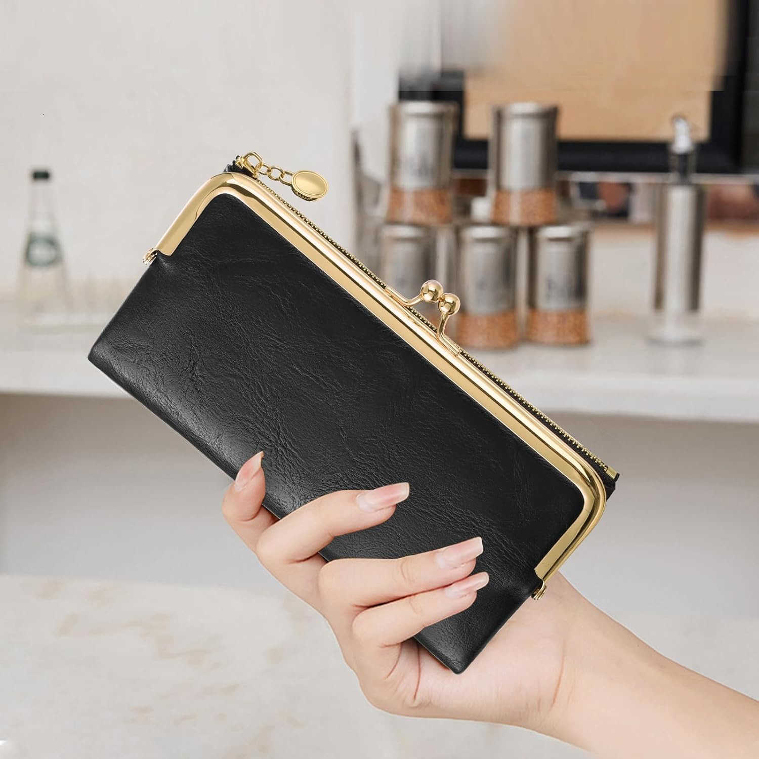 Womens Wallet Ladies Vintage Billfold Compact Card Holder Long Zip Clutch Purse with Kiss Lock BlackZ250911