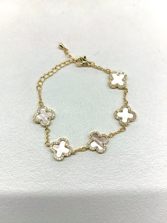 Zircon Flower Shell Pendant Bracelet Light Simple Elegant Hand Niche High-end Versatile Women's Jewelry