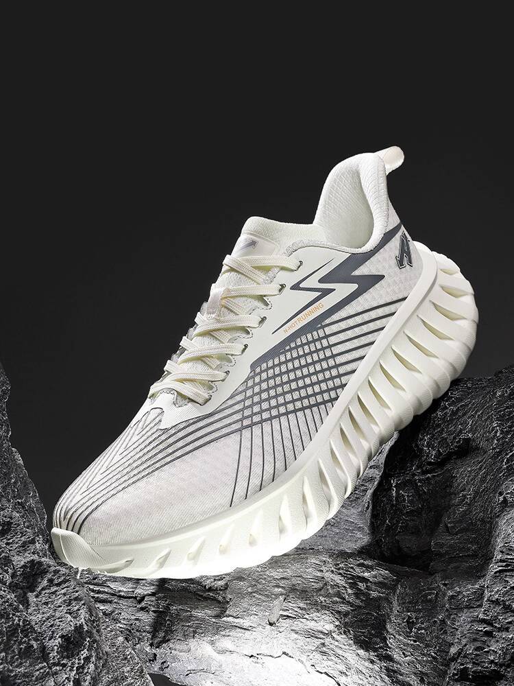 Lightweight Breathable 2025 New Summer Mesh Soft Sole Non-Slip Running Unisex Sports Casual Shoes