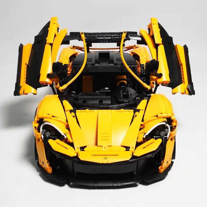 Compatible with Moc bricks P1technical building blocks a model for adults a sports car toys for boys 3893 pieces G250902